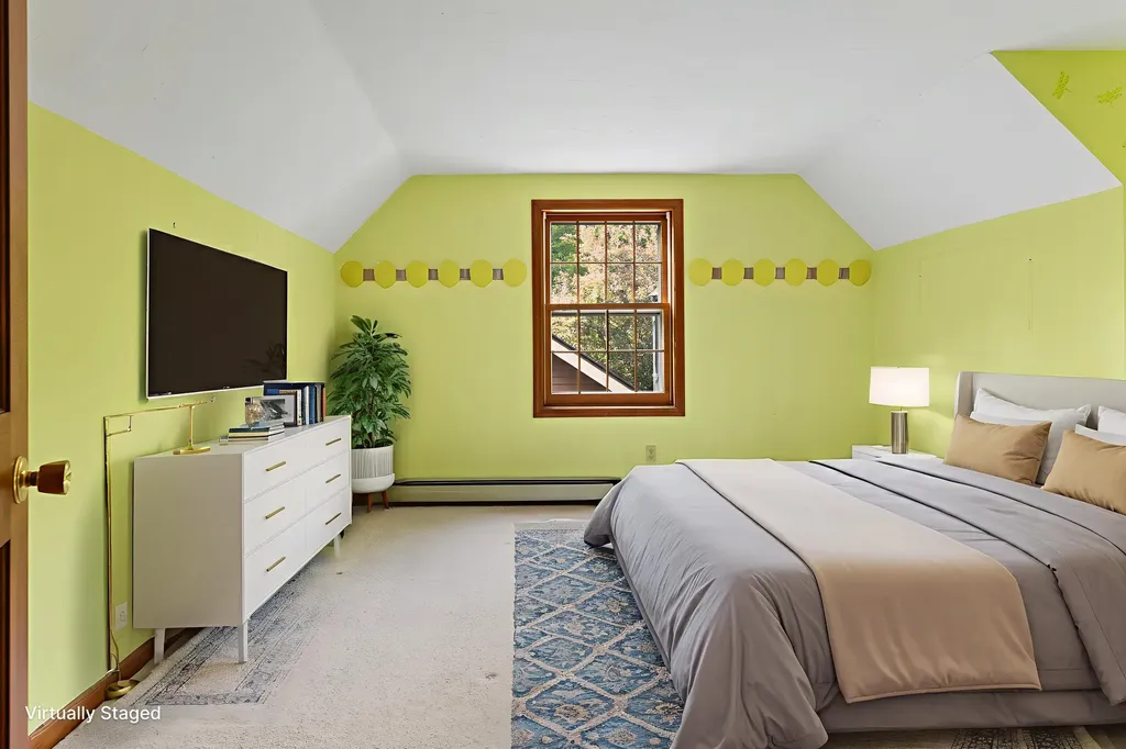 27 South Brook Circle Newbury NH 03255