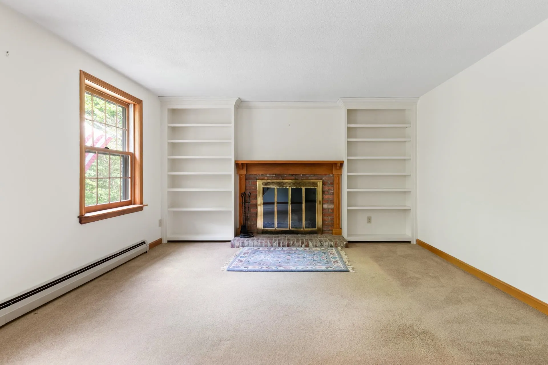 27 South Brook Circle Newbury NH 03255