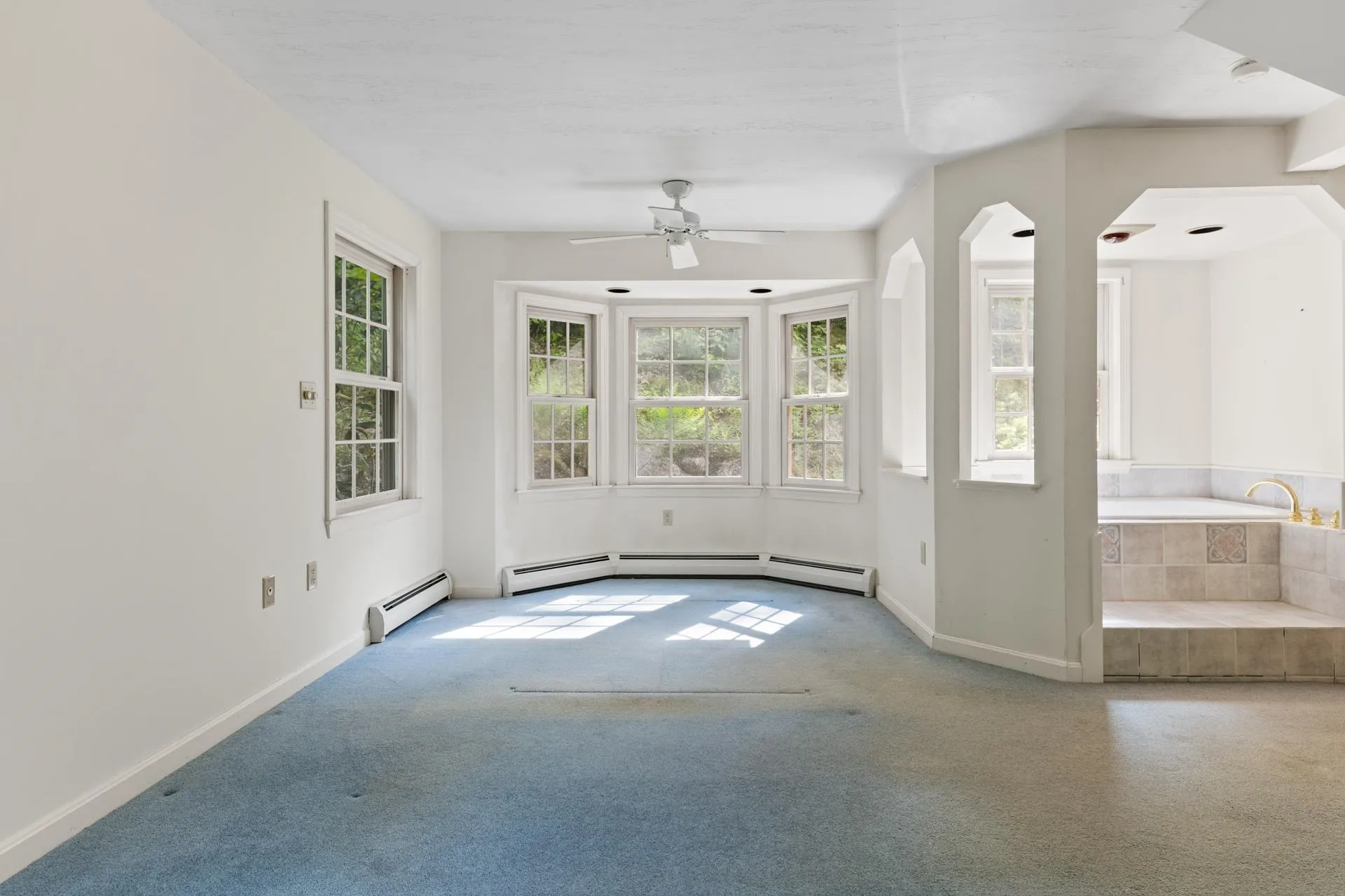 27 South Brook Circle Newbury NH 03255