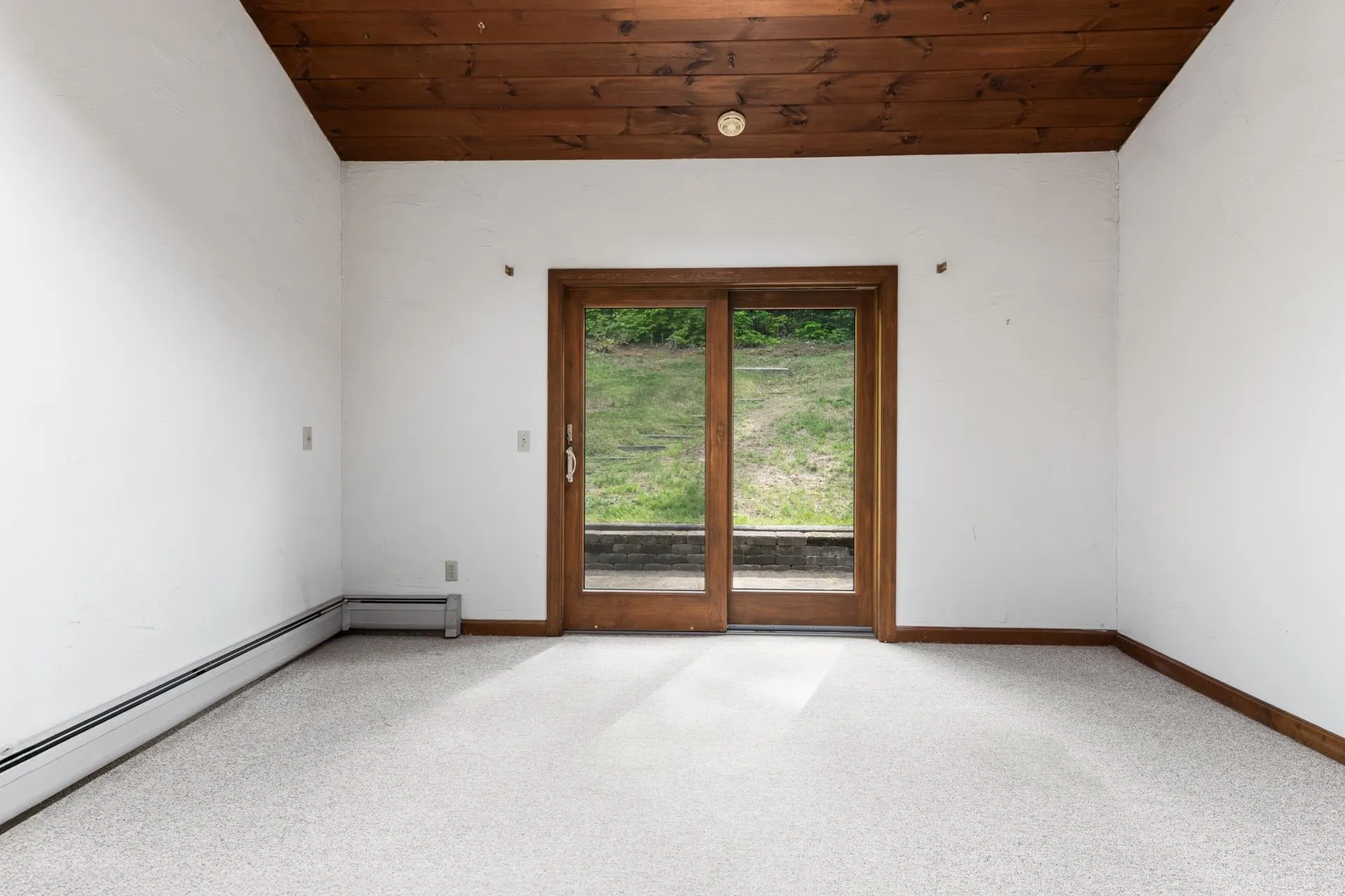 27 South Brook Circle Newbury NH 03255