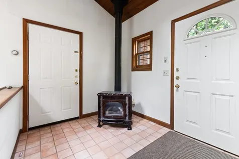 27 South Brook Circle Newbury NH 03255