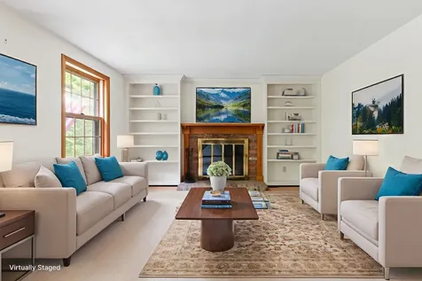 27 South Brook Circle Newbury NH 03255