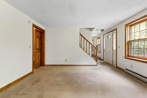 27 South Brook Circle Newbury NH 03255