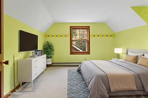 27 South Brook Circle Newbury NH 03255