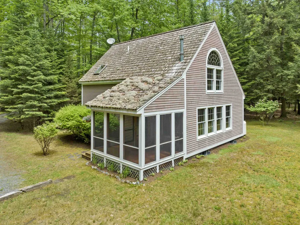 3945 Lower Waterford Road Waterford VT 05819