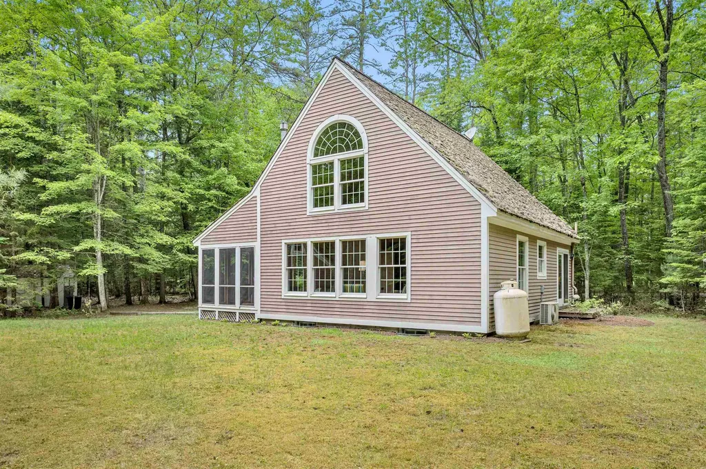 3945 Lower Waterford Road Waterford VT 05819