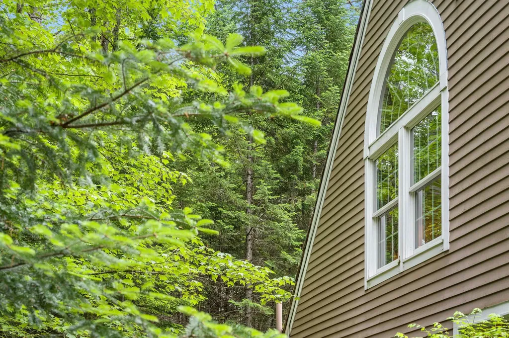 3945 Lower Waterford Road Waterford VT 05819