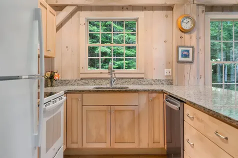 3945 Lower Waterford Road Waterford VT 05819