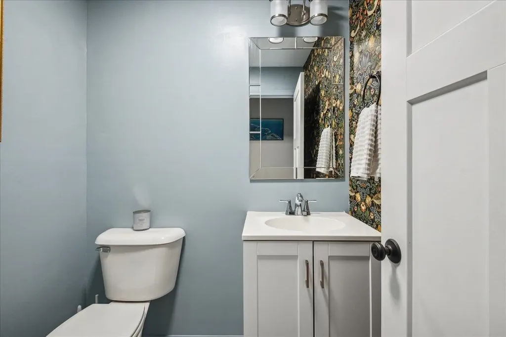 12 Briar Lane Essex Junction VT 05452