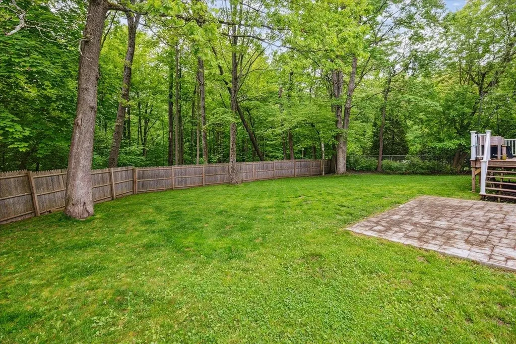 12 Briar Lane Essex Junction VT 05452