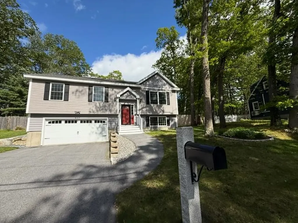 383 Pickering Street Manchester NH 03104