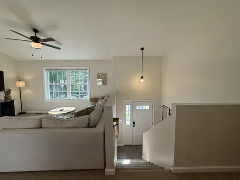 383 Pickering Street Manchester NH 03104
