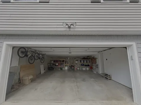 383 Pickering Street Manchester NH 03104