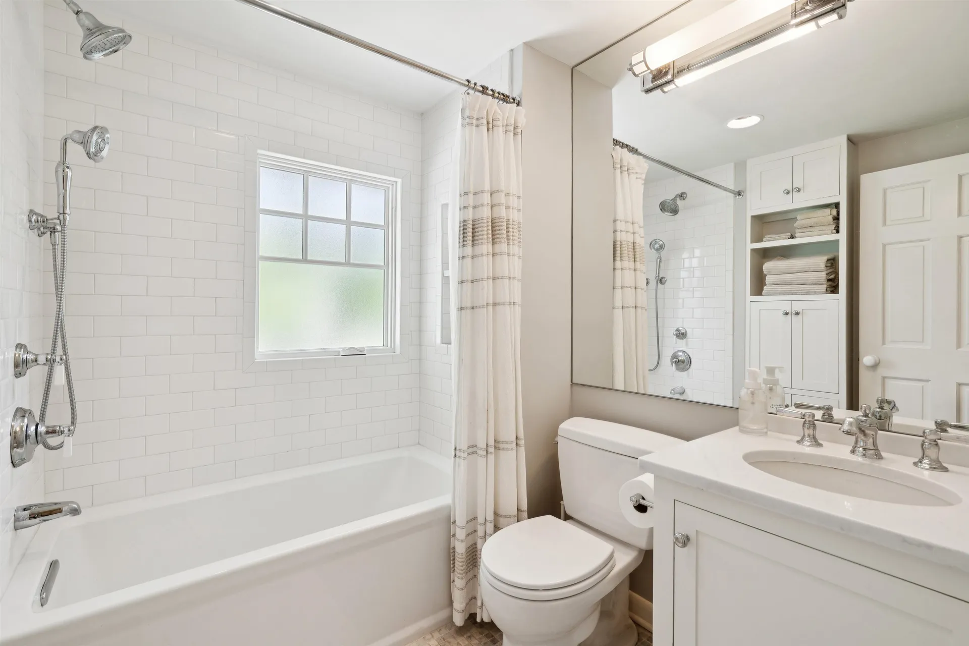 10 Curtiss Road Hanover NH 03755