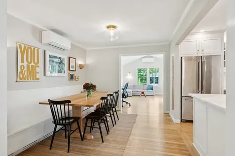 10 Curtiss Road Hanover NH 03755