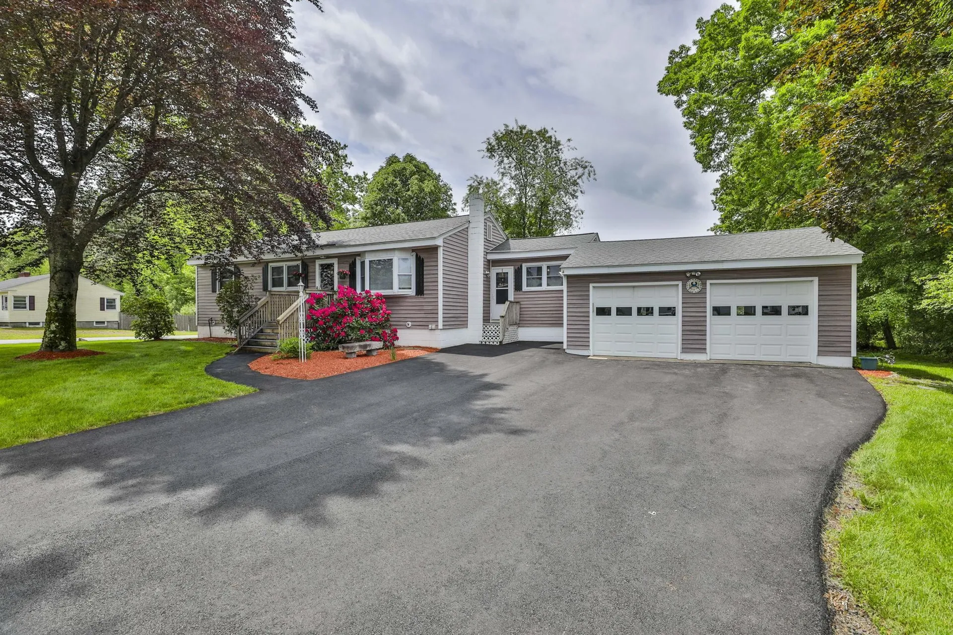 29 Linwood Avenue Salem NH 03079