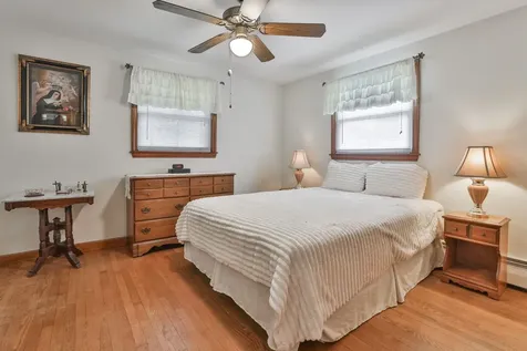 29 Linwood Avenue Salem NH 03079