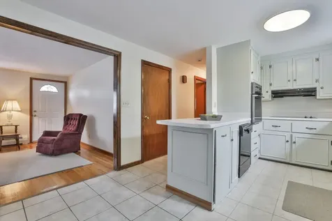 29 Linwood Avenue Salem NH 03079
