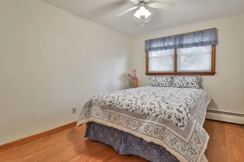 29 Linwood Avenue Salem NH 03079