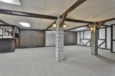 29 Linwood Avenue Salem NH 03079