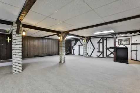 29 Linwood Avenue Salem NH 03079