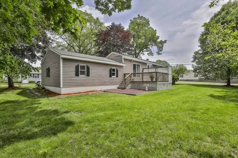 29 Linwood Avenue Salem NH 03079
