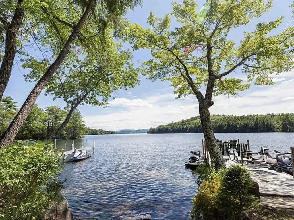 8 Summerside Drive Meredith NH 03253