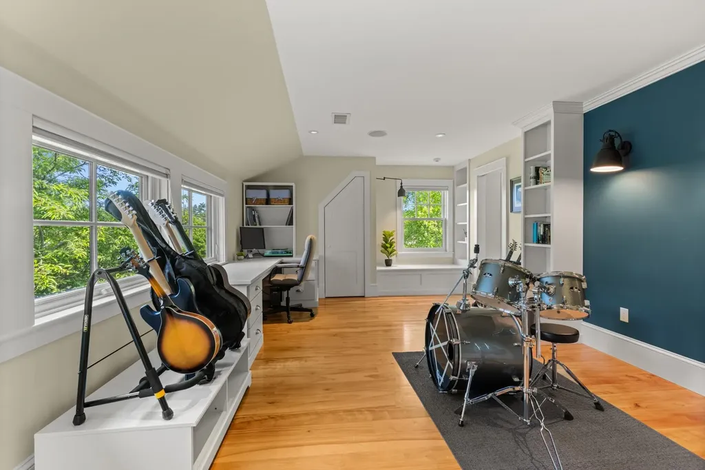 74 Saddle Trail Drive Dover NH 03820