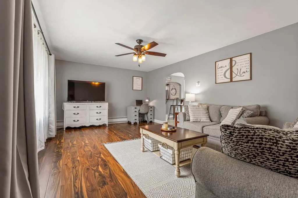 21 Durham Avenue Claremont NH 03743