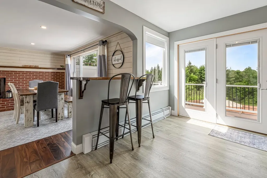 21 Durham Avenue Claremont NH 03743