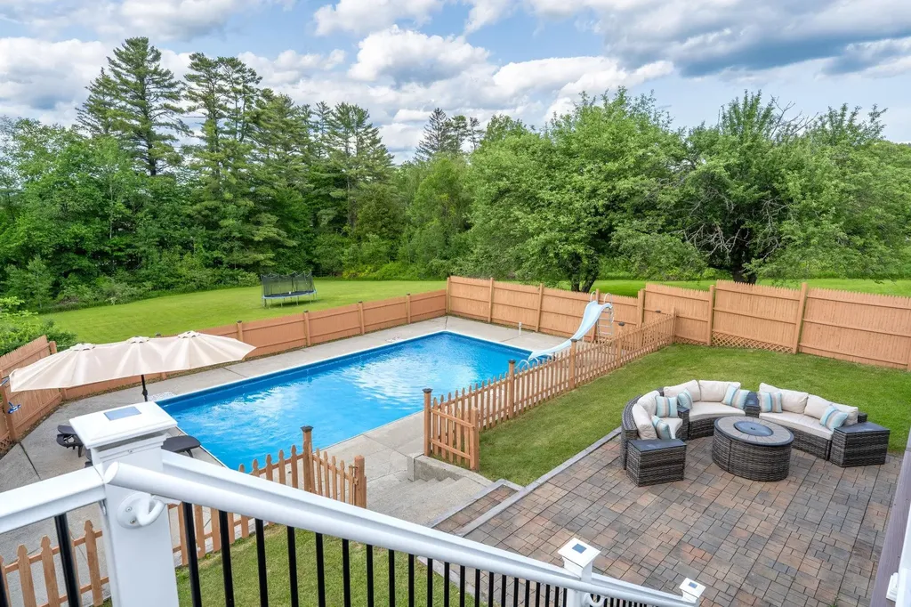 21 Durham Avenue Claremont NH 03743