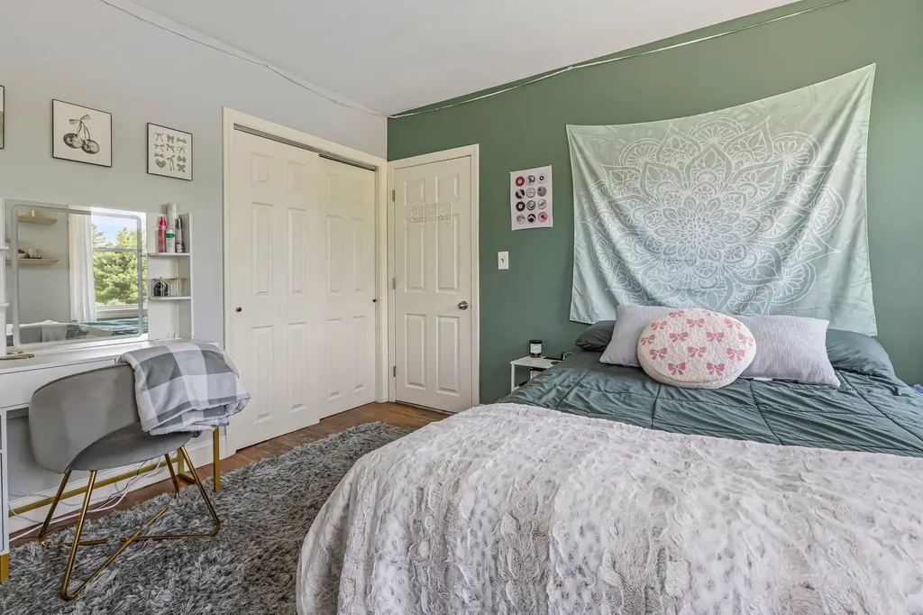 21 Durham Avenue Claremont NH 03743