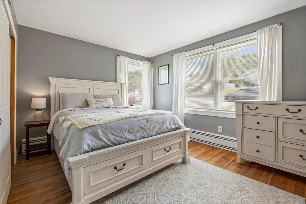 21 Durham Avenue Claremont NH 03743