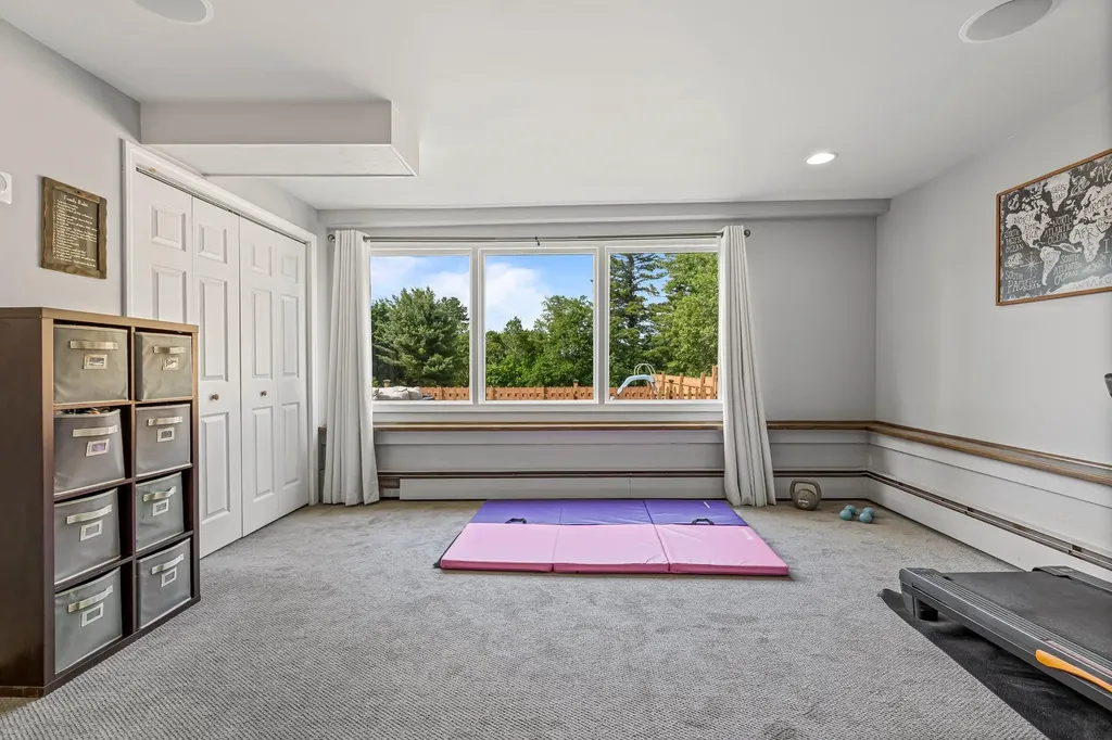 21 Durham Avenue Claremont NH 03743