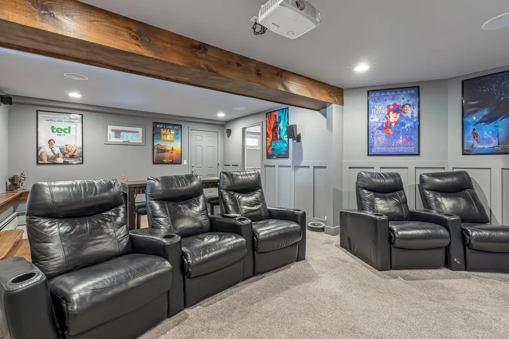 21 Durham Avenue Claremont NH 03743