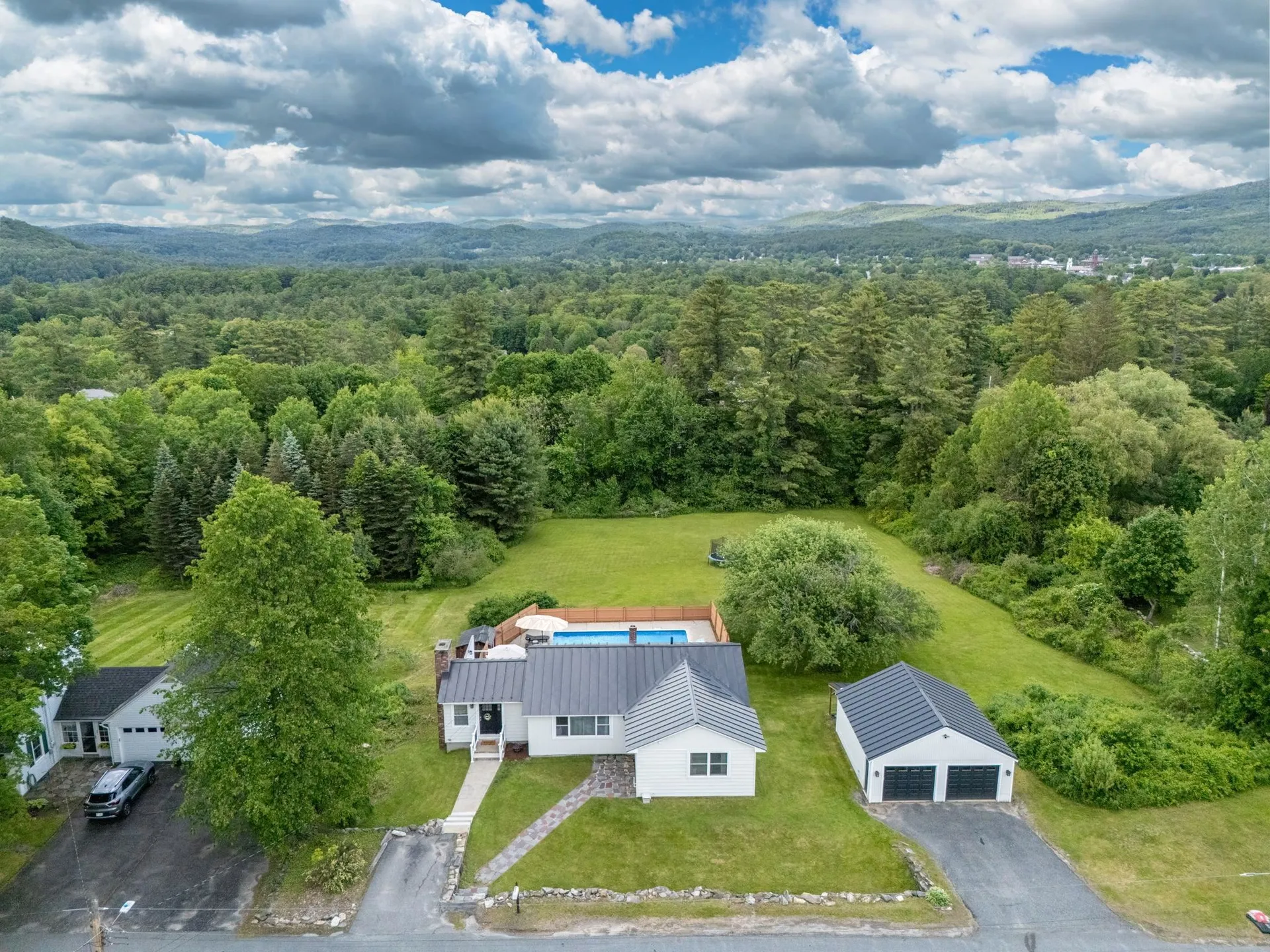 21 Durham Avenue Claremont NH 03743