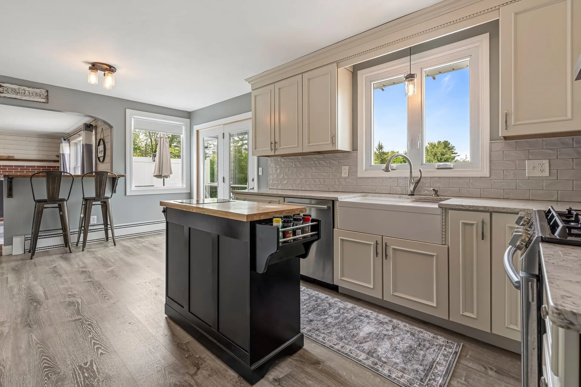 21 Durham Avenue Claremont NH 03743