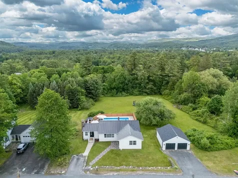 21 Durham Avenue Claremont NH 03743