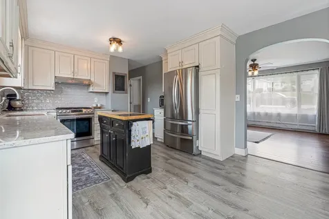 21 Durham Avenue Claremont NH 03743