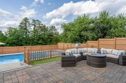 21 Durham Avenue Claremont NH 03743