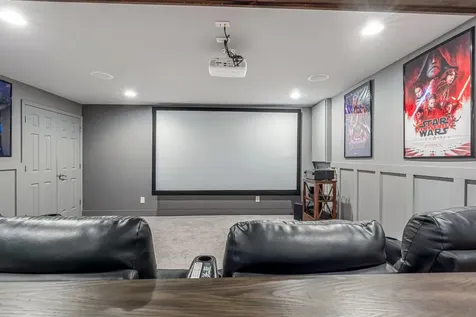 21 Durham Avenue Claremont NH 03743