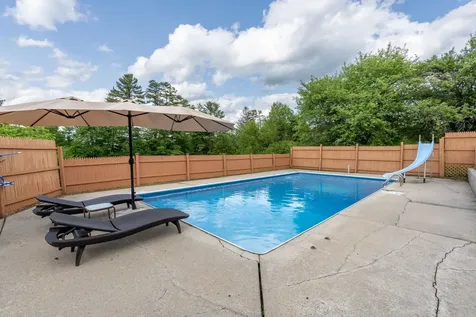 21 Durham Avenue Claremont NH 03743