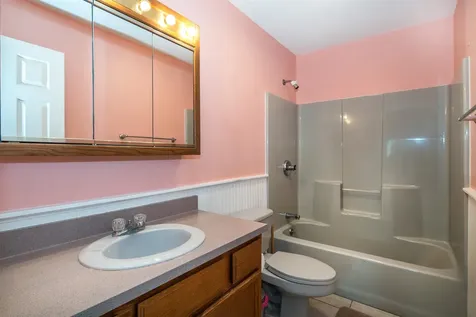 6 Moonbrook Drive Rutland City VT 05701