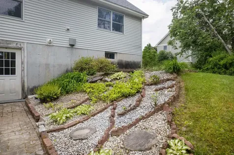 6 Moon Brook Drive Rutland City VT 05701