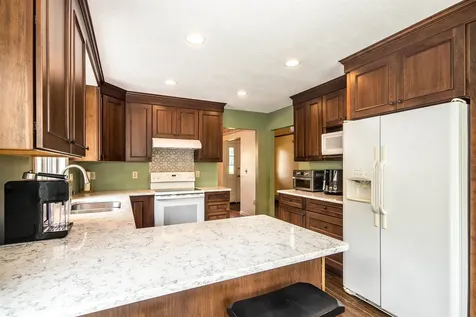 6 Moonbrook Drive Rutland City VT 05701