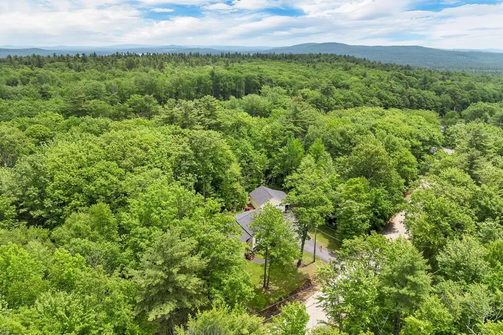 95 Wilson Road Wakefield NH 03872