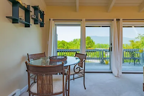 14 Vaughn Farm Road Manchester VT 05255