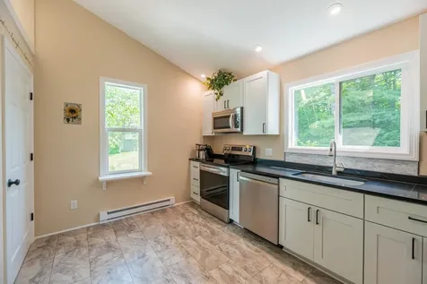 14 Vaughn Farm Road Manchester VT 05255