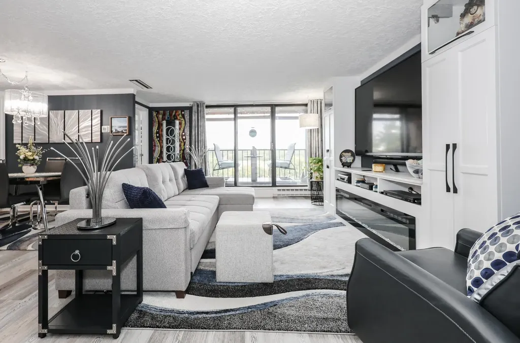 55 River Road Manchester NH 03104