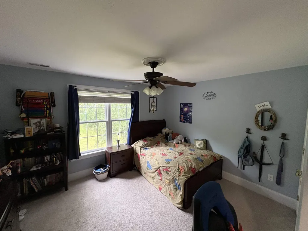 31 Emerson Lane Hollis NH 03049